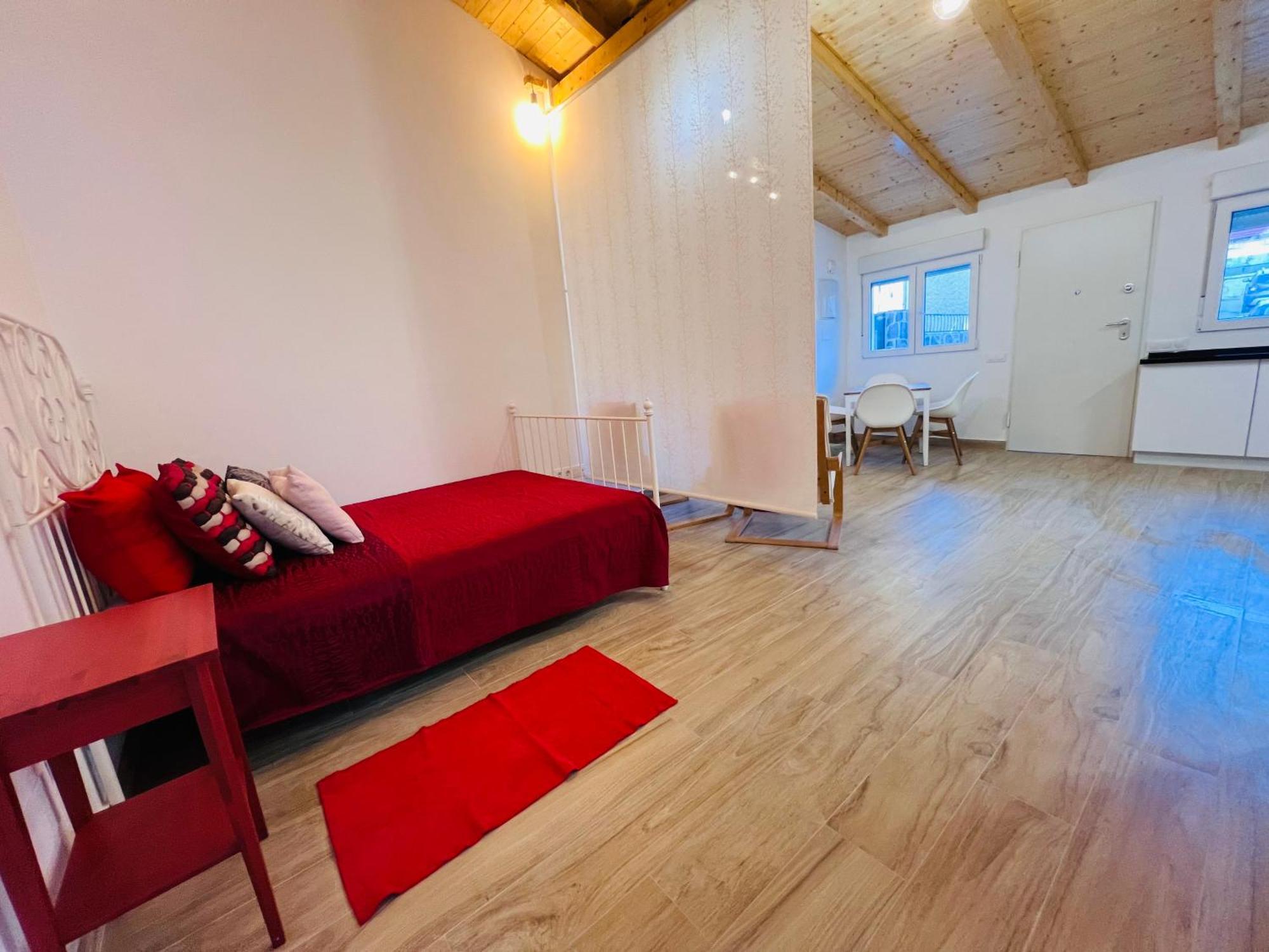Rosa Rooms, Habitacion Con Bano Privado Pozuelo de Alarcón Eksteriør bilde